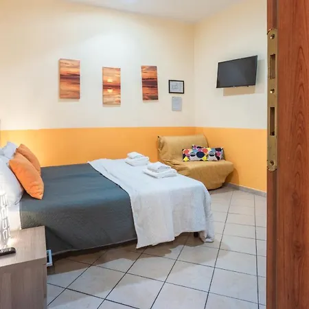 Domenichino Guesthouse Гостевой дом Рим