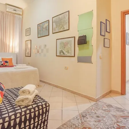 Domenichino Guesthouse * Рим