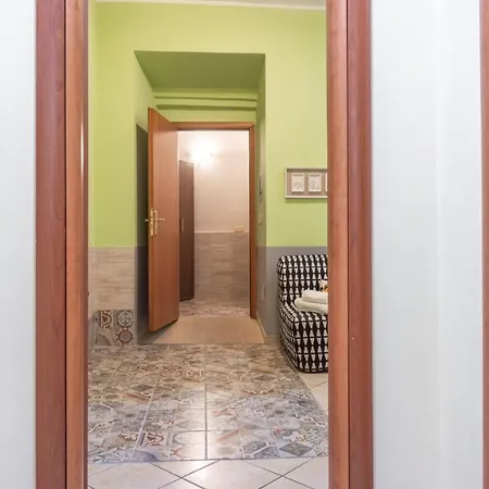 Гостевой дом Domenichino Guesthouse