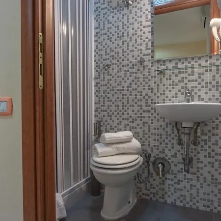 Domenichino Guesthouse Гостевой дом Рим